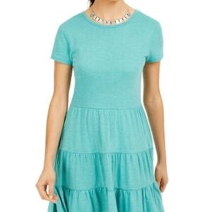 New Be Bop Juniors' Large Green Tiered T-Shirt Dress